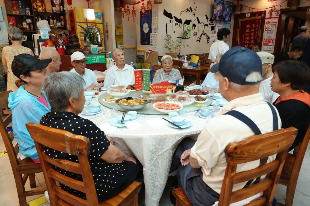 餐厅中秋活动宣传语__餐饮人的中秋